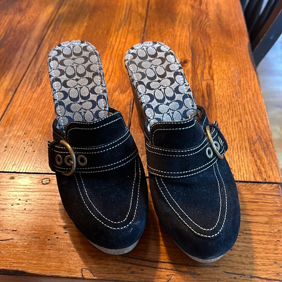 Coach Suede Shoe - Picture 2 of 12